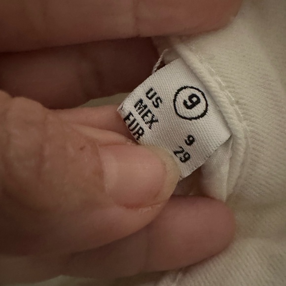 Enjean destroyed white jeans junior size 9 - Picture 5 of 9